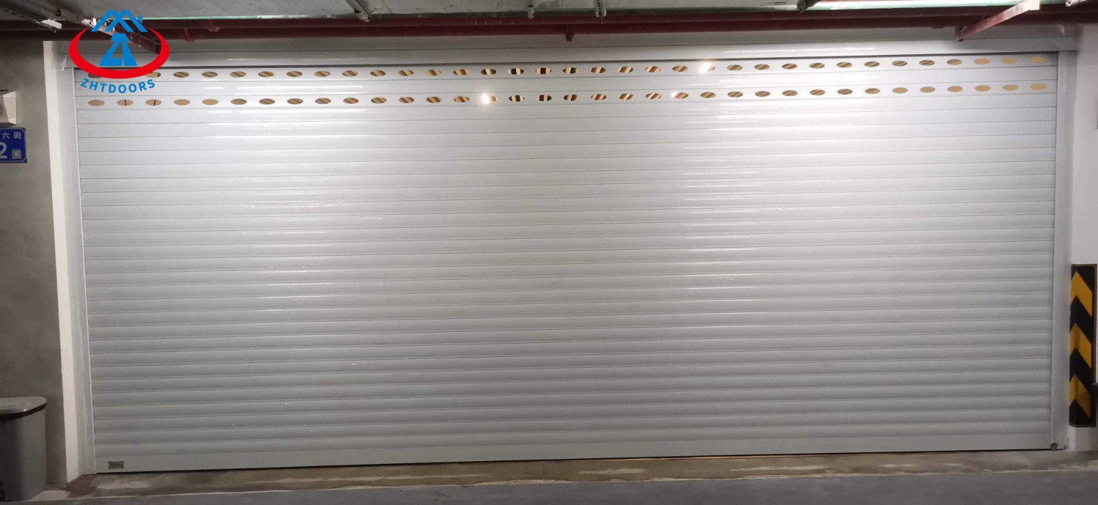 product-Low Price Aluminum Automatic Roll-Up Garage Doors-Zhongtai-img