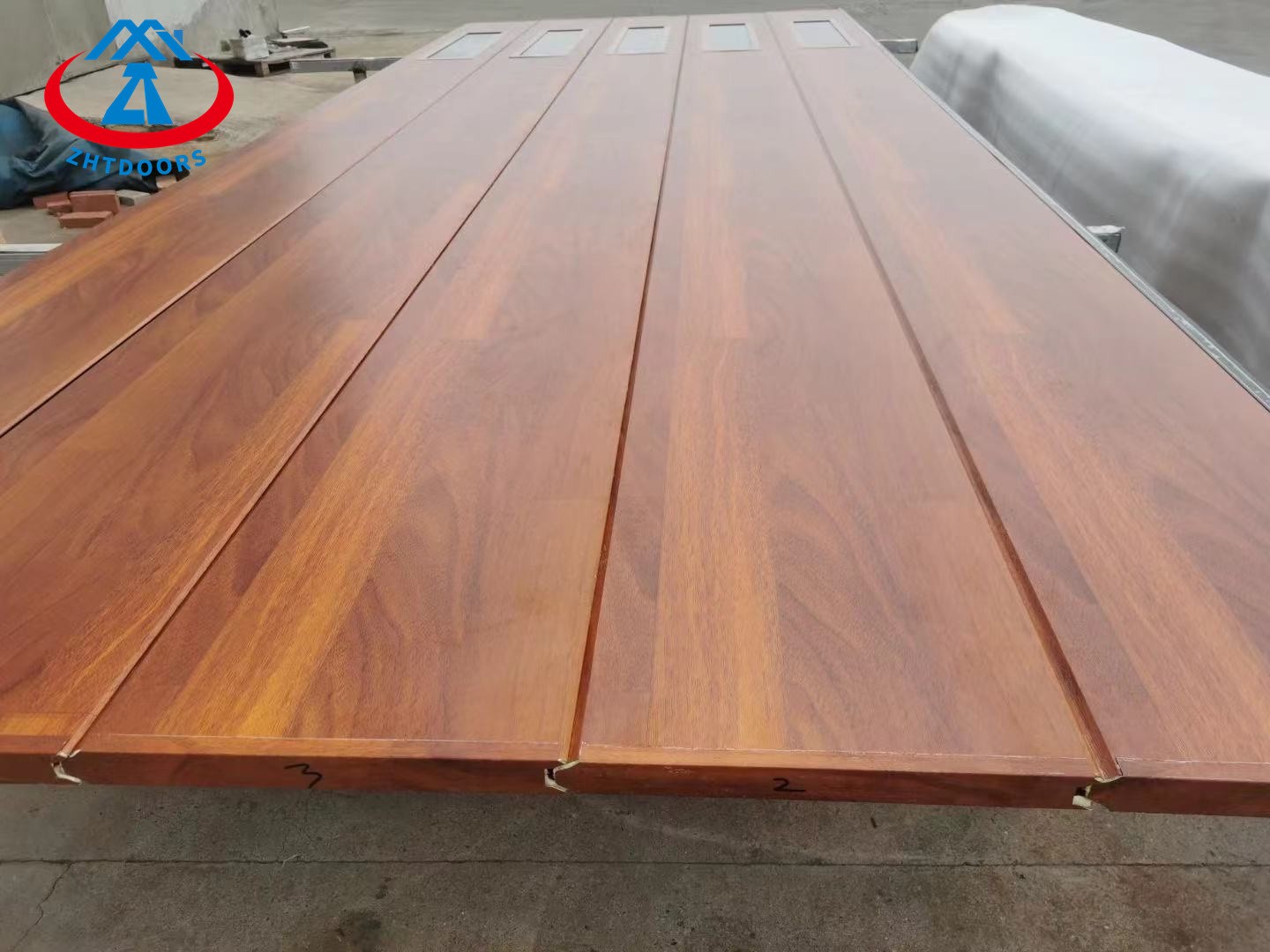 product-Natural Simple Wood Veneer 10x7 Garage Door-Zhongtai-img