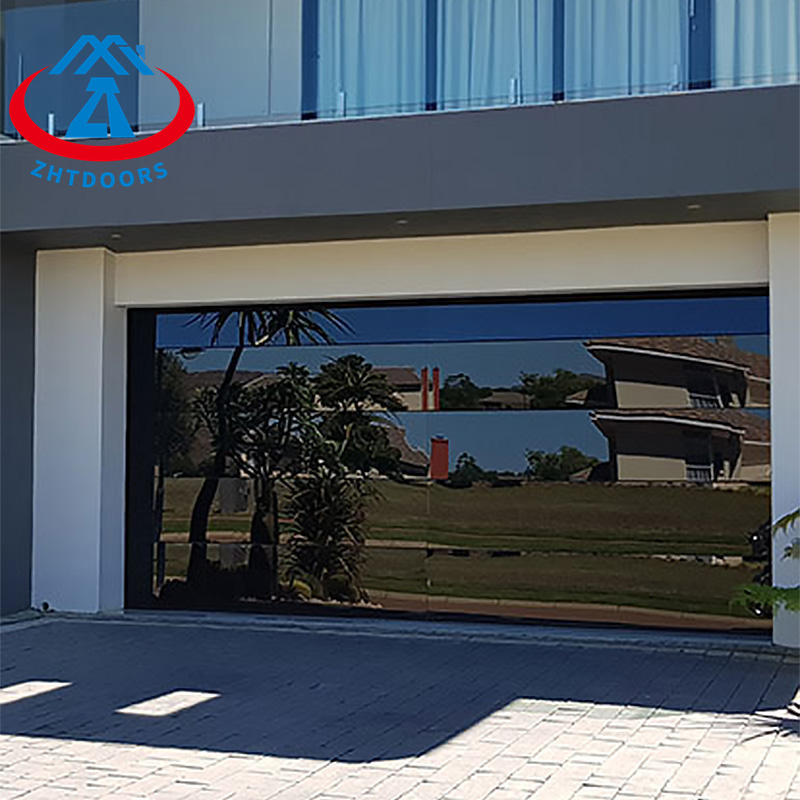 High-End Atmospheric Frameless Glass Garage Door
