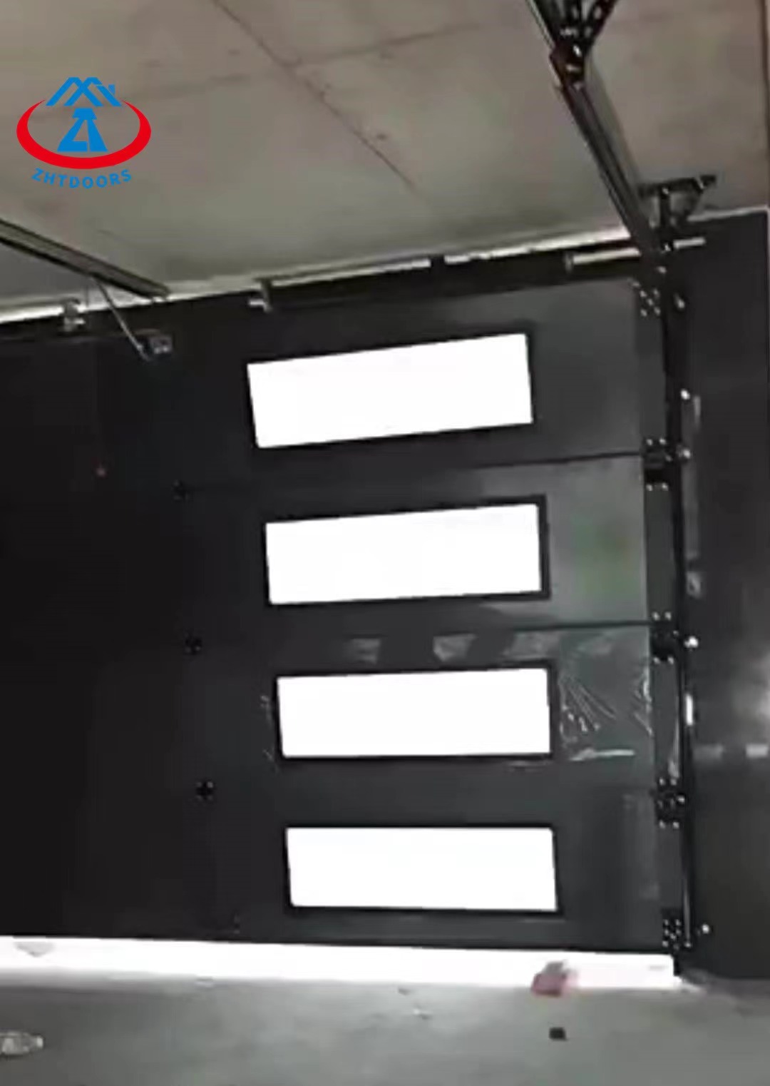 Rust Resistant Insulated Aluminum Garage Door