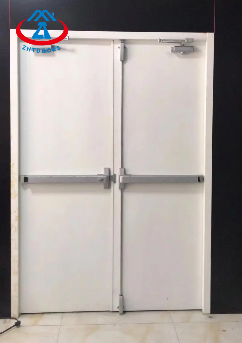 Affordable emergency fire exit door with push rod BS standard white fire door